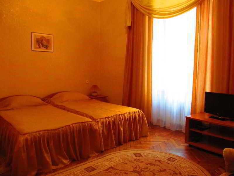Tsentralnaya Hotel Odessa Exterior foto