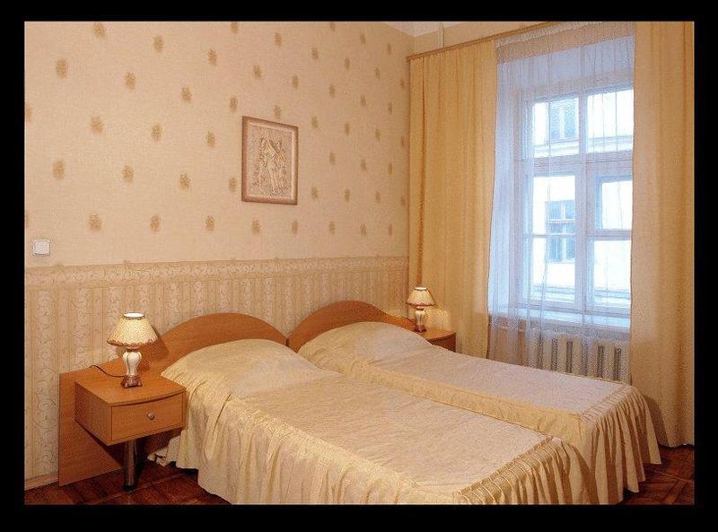 Tsentralnaya Hotel Odessa Exterior foto